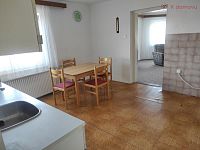 Prodej rodinného domu v centru obce Tupesy - IMG_20260315_124050.jpg