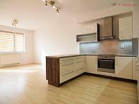 Pronájem bytu 3+kk, 72 m2, parkování, terasa 12 m2, Brno – Líšeň, Houbalova