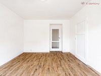 Pronájem bytu 2+1 51m2 + 19m2, Prlovská, Zlín - web_03_20260331_Reality_byt_2+1_Prlovska-3860.jpg