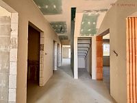 Prodej novostavby rodinného domu 5+kk se zahradou – Tršice, k.ú. Přestavlky - IMG_7680.jpg