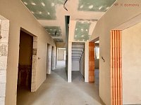 Prodej novostavby rodinného domu 5+kk se zahradou – Tršice, k.ú. Přestavlky - IMG_7681.jpg