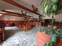 Restaurace s pivovarem a ubytováním, 2458m2,  Držovice, okres Prostějov - 20221006_140101.jpg