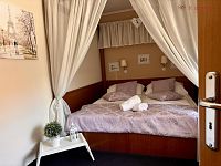 Pronájem Zámeckého hotelu Zlatý orel , okres Hranice - IMG_7979.jpg