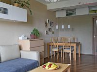Pronájem bytu 2+1, 49m2, Olomouc, Slavonín, ul. Jižní - obývák (2).JPG