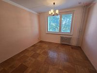 Prodej bytu 3+1 na Ulici Kosmákova - 20260619_095510.jpg