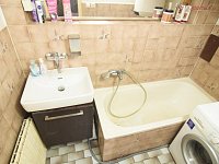 Prodej  bytu 2+1, 66 m2, Staré Brno, Hybešova - 19.JPG