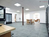 Pronájem obchodního prostoru 126 m2 + zázemí, Keplerova, Olomouc – Holice - DSC_0012.JPG