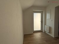 Pronájem reprezentativních prostor 88 m² s terasou 26 m² – ideální pro služby , Dolany u Olomouce - IMG_8657.JPG