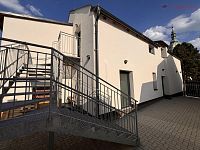 Pronájem reprezentativních prostor 88 m² s terasou 26 m² – ideální pro služby , Dolany u Olomouce - IMG_8680.JPG