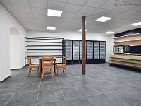 Pronájem obchodního prostoru 126 m2 + kuchyň (36 m2) + zázemí (31 m2), Keplerova, Olomouc – Holice - 11.JPG