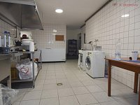 Pronájem obchodního prostoru 126 m2 + kuchyň (36 m2) + zázemí (31 m2), Keplerova, Olomouc – Holice - DSC_0065.JPG
