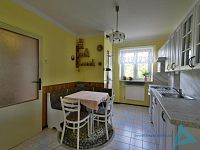 Rodinný dům 4+1 v malebné lokalitě obec Pecka – SLEVA !!! - 6.JPG