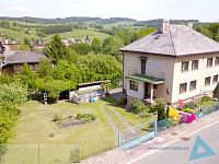 Rodinný dům 4+1 v malebné lokalitě obec Pecka – SLEVA !!! - DJI_0655.JPG