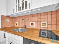 Prodej rodinného domu s ordinacemi v centru Jičína – výhodná investice i bydlení - DSC02162.jpg