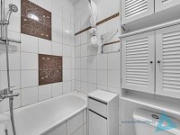 Prodej rodinného domu s ordinacemi v centru Jičína – výhodná investice i bydlení - DSC02187.jpg