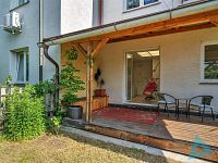 Prodej rodinného domu s ordinacemi v centru Jičína – výhodná investice i bydlení - DSC02256.jpg