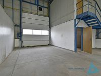 Pronájem skladové a výrobní haly v uzavřeném areálu – Štikov u Nové Paky - _DSC0817.JPG