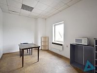 Pronájem skladové a výrobní haly v uzavřeném areálu – Štikov u Nové Paky - _DSC0826.JPG