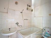 Prodej prostorného rodinného domu v klidné části Nové Paky – ulice Blahoslavova - DSC_0905.JPG