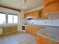 Prodej prostorného rodinného domu v klidné části Nové Paky – ulice Blahoslavova - DSC_0908.JPG