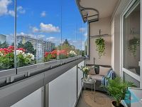 Prostorný byt 5+1 o výměře 90 m² se zasklenou lodžií – Nová Paka. - 8.jpg