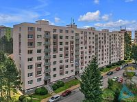 Prostorný byt 5+1 o výměře 90 m² se zasklenou lodžií – Nová Paka. - DJI_0650.jpg