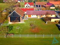 Rodinný dům se stodolou a garáží – Bříšťany u Hořic (okres Jičín).