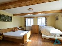 Rodinný dům se stodolou a garáží – Bříšťany u Hořic (okres Jičín). - 10.JPG