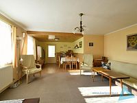 Rodinný dům se stodolou a garáží – Bříšťany u Hořic (okres Jičín). - 11.JPG