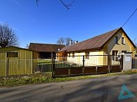 Rodinný dům se stodolou a garáží – Bříšťany u Hořic (okres Jičín). - 4.JPG