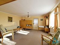 Rodinný dům se stodolou a garáží – Bříšťany u Hořic (okres Jičín). - 8.JPG