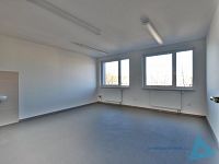 Pronájem kanceláře v Nové Pace, ul. Pražská v Modrém centru. Velikost 20m2. - DSC_0756.JPG