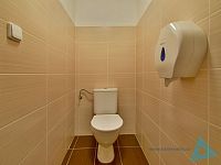 Pronájem kanceláře v Nové Pace, ul. Pražská v Modrém centru. Velikost 20m2. - DSC_0770.JPG