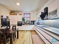 Prodej moderního bytu 2+kk, 69 m² – nízkoenergetický dům, klidná lokalita. - IMG_7772_HDR.jpg