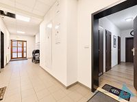 Prodej moderního bytu 2+kk, 69 m² – nízkoenergetický dům, klidná lokalita. - IMG_7805_HDR.jpg