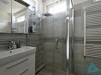 Prodej bytu 2+kk, 39 m², samostatný vstup, předzahrádka, Vrchlabí – Horská - _DSC0691.JPG