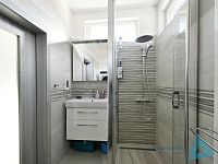 Prodej bytu 2+kk, 39 m², samostatný vstup, předzahrádka, Vrchlabí – Horská - _DSC0694.JPG