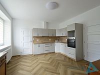 Pronájem bytu 1+kk, 42 m², Nová Paka, ul. Zahradní – po rekonstrukci, balkon, terasa, nízké náklady - _DSC1017.JPG
