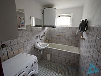 Rodinný dům s velkým pozemkem a výhledem na Kumburk – Stará Paka, Brdo - _DSC0762.JPG