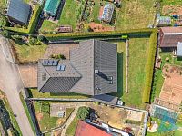 Prostorný rodinný dům se zahradou, 3 koupelnami a úsporným provozem v žádané části Nové Paky - DJI_0743.jpg