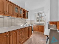 Prostorný byt 2+1, 70 m², s výtahem a možností úpravy na 3+kk, Praha 5 – Košíře - DSC04304.jpg