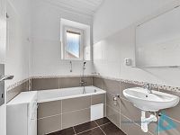 Prostorný byt 2+1, 70 m², s výtahem a možností úpravy na 3+kk, Praha 5 – Košíře - DSC04334.jpg