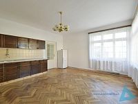 Pronájem rodinného domu 3+kk se zahradou, garáží a terasou – Nová Paka, Havlíčkova - 7.JPG