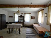 Prodej rodinného domu s pozemkem v obci Čistá u Horek - 4.JPG