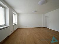 Pronájem bytu 3+kk, ul. Krkonošská, Nová Paka - _DSC0070.JPG