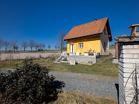 Stavební pozemek 3 946 m2, Načeradec, Pravětice, okres Benešov - Prodej pozemku a dvě chatky_Pravětice_Načeradec_05.jpg