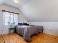 Dům s pozemkem 3 946 m2, Načeradec, Pravětice, okres Benešov - Prodej pozemku a dvě chatky_Pravětice_Načeradec_28.jpg