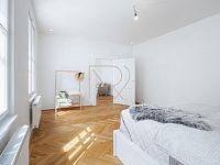 Prodej bytu 3+1 90 m2, Na Březince, Praha 5 - Smíchov - Prodej bytu 3+1_Na Březince_Praha 5 - Smíchov_02.jpg