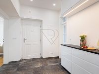 Prodej bytu 3+1 90 m2, Na Březince, Praha 5 - Smíchov - Prodej bytu 3+1_Na Březince_Praha 5 - Smíchov_24.jpg