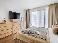 Prodej bytu 4+kk s velkou terasou, lodžií a dvě garážová stání, U Nikolajky, Praha 5 - Smíchov - Prodej bytu 4+kk_U Nikolajky_Praha 5 - Smíchov_06.jpg